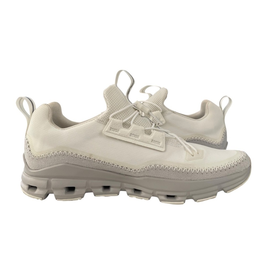 On Running Athletic Shoes in Cream and Gray
